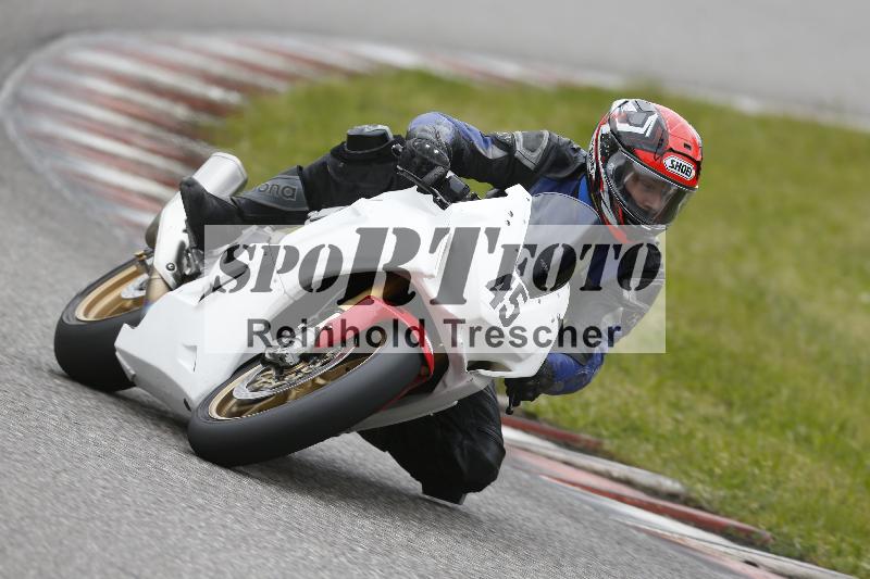 /Archiv-2024/13 22.04.2024 Plüss Moto Sport ADR/Freies Fahren/45